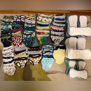 Set of Eco-friendly and colorful Best Bottom cloth diaper system!!